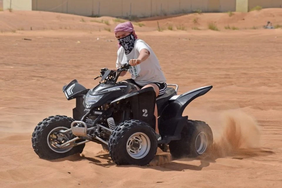 single-seat-atv-desert-safari